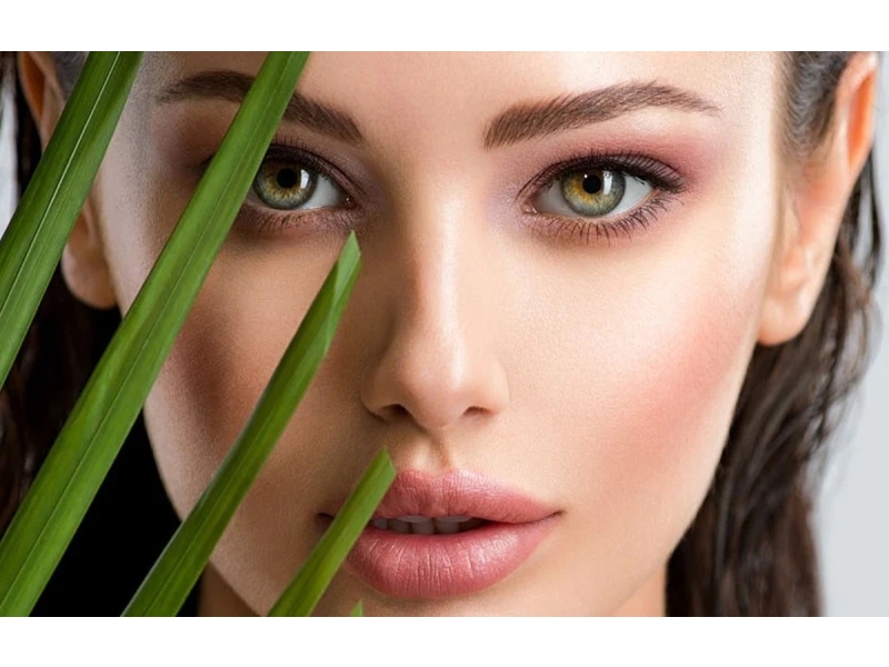 Colored Lenses for Special Occasions: Weddings, Parties, and Photoshoots