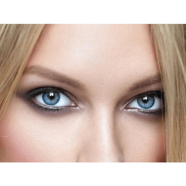 Enhance Your Natural Beauty: How to Pair Color Lenses with Your Eyes and Complexion
