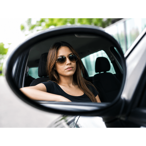 Photochromic Lenses: Why Modern Technologies No Darken Inside the Car