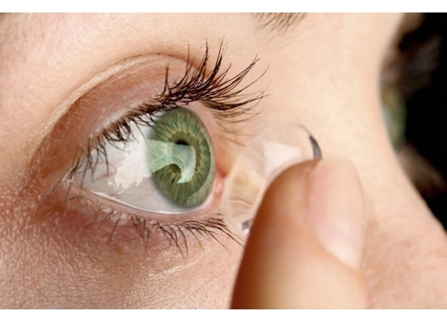 Is It Safe to Sleep in Contact Lenses?