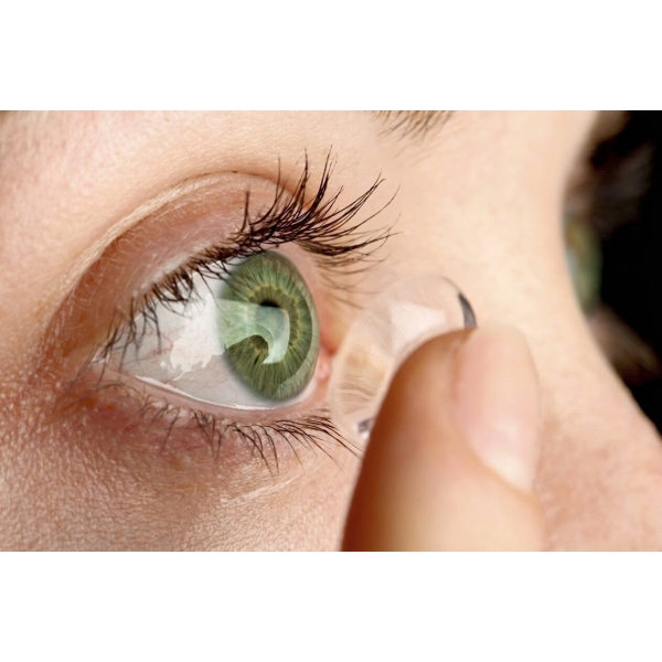 Is It Safe to Sleep in Contact Lenses?