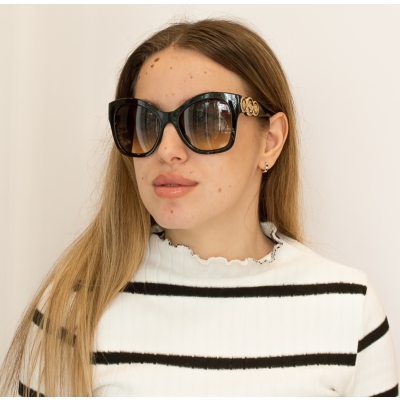 Guess GU00197 05B 55 стилни дамски слънчеви очила