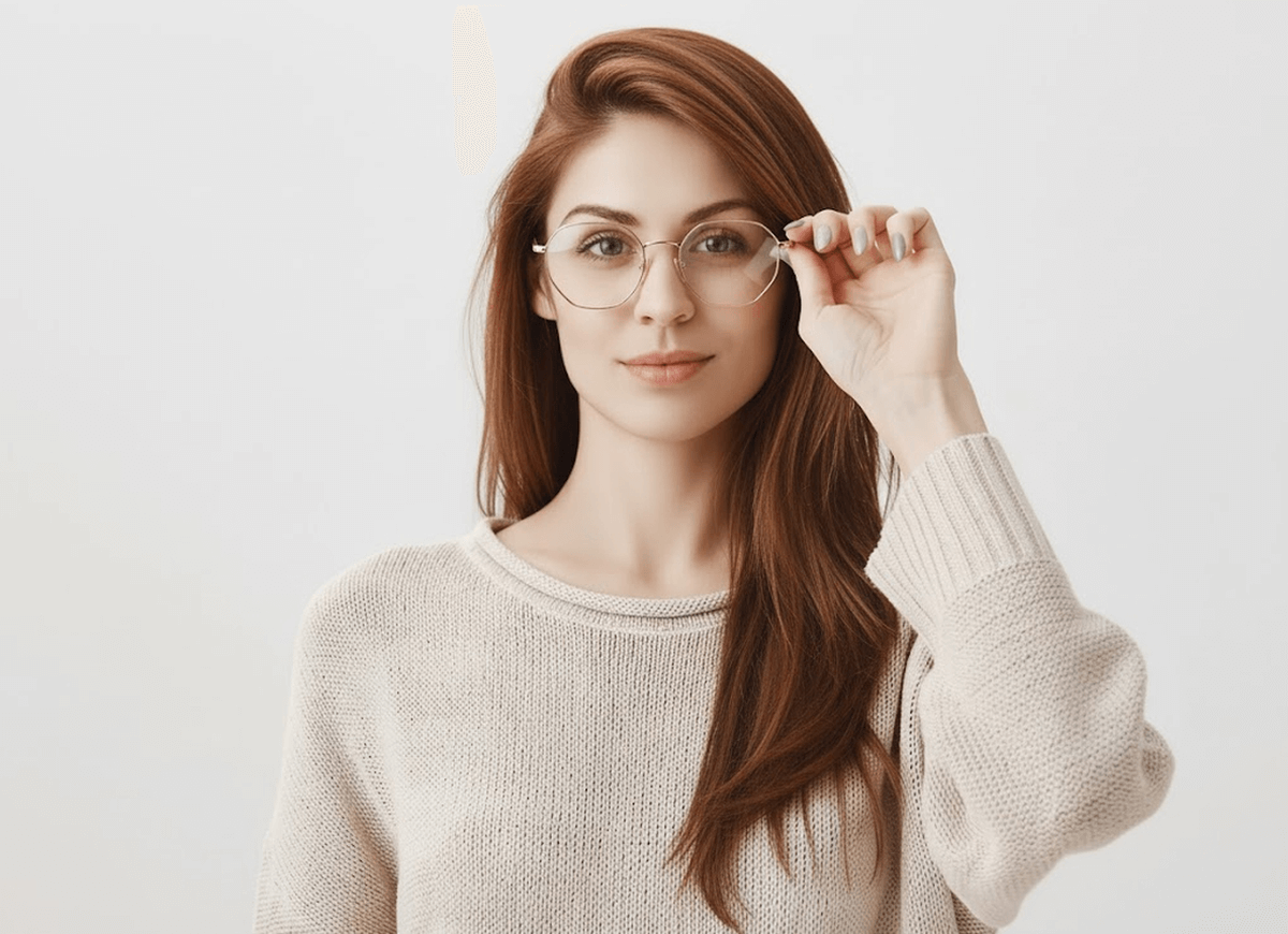 How to Choose Eyeglass Frames Based on Your Style and Lifestyle